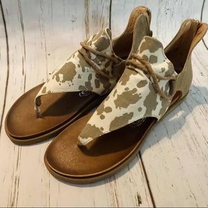 Very G cow print sandals